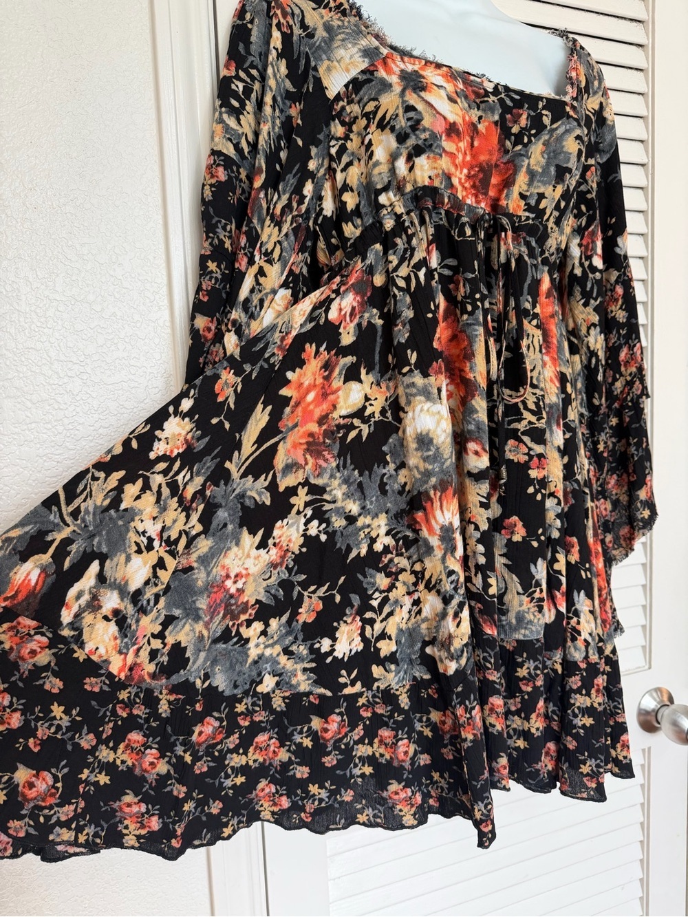 Free People Floral Bell Sleeve Mini Dress Size S Moonlight Garden Boho Fairycore - Picture 6 of 13